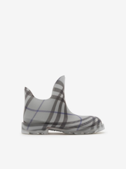 Burberry Check Rubber Marsh Low Boots In Multi