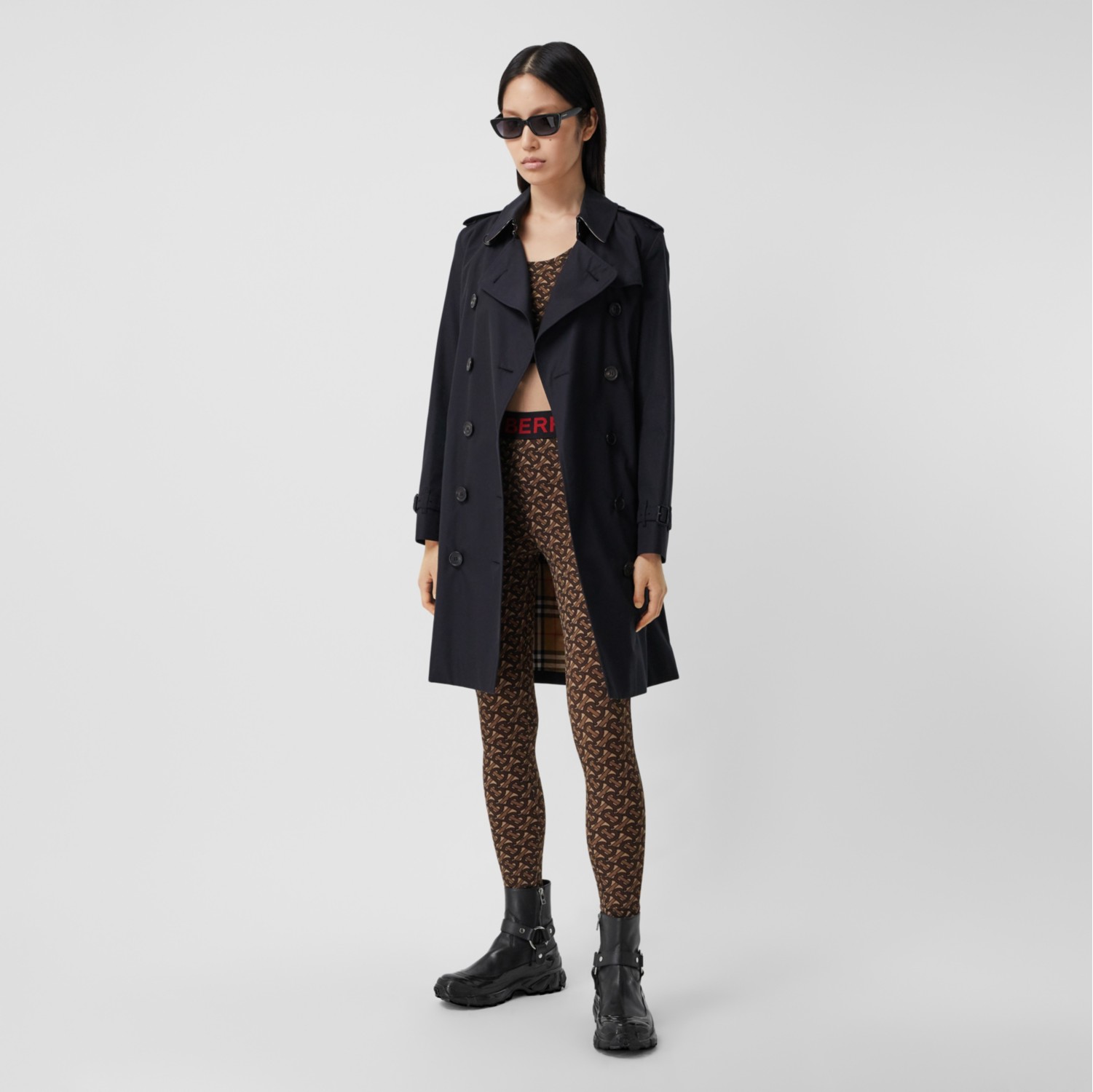 The Mid-length Kensington Heritage Trench Coat in Midnight - Women 