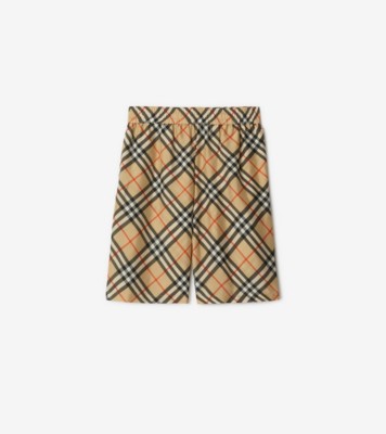 F9645CAB-D719-4C37-AF5E-