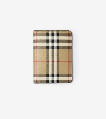 バーバリー  /BURBERRYパスポートケース01【未使用】 BURBERRY - バーバリー❁パスポートケースの通販 by ちぃちゃん