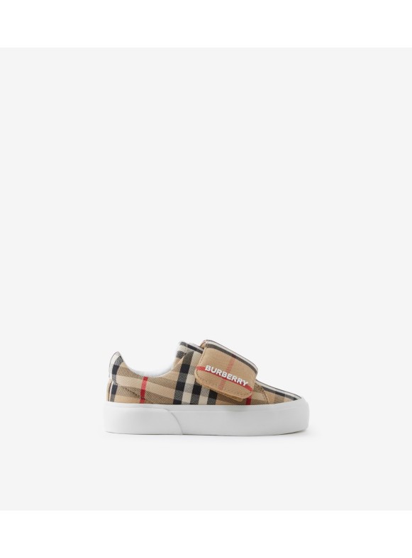 Burberry shoes on sale for babies