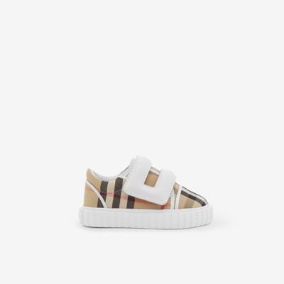 Burberry store booties baby