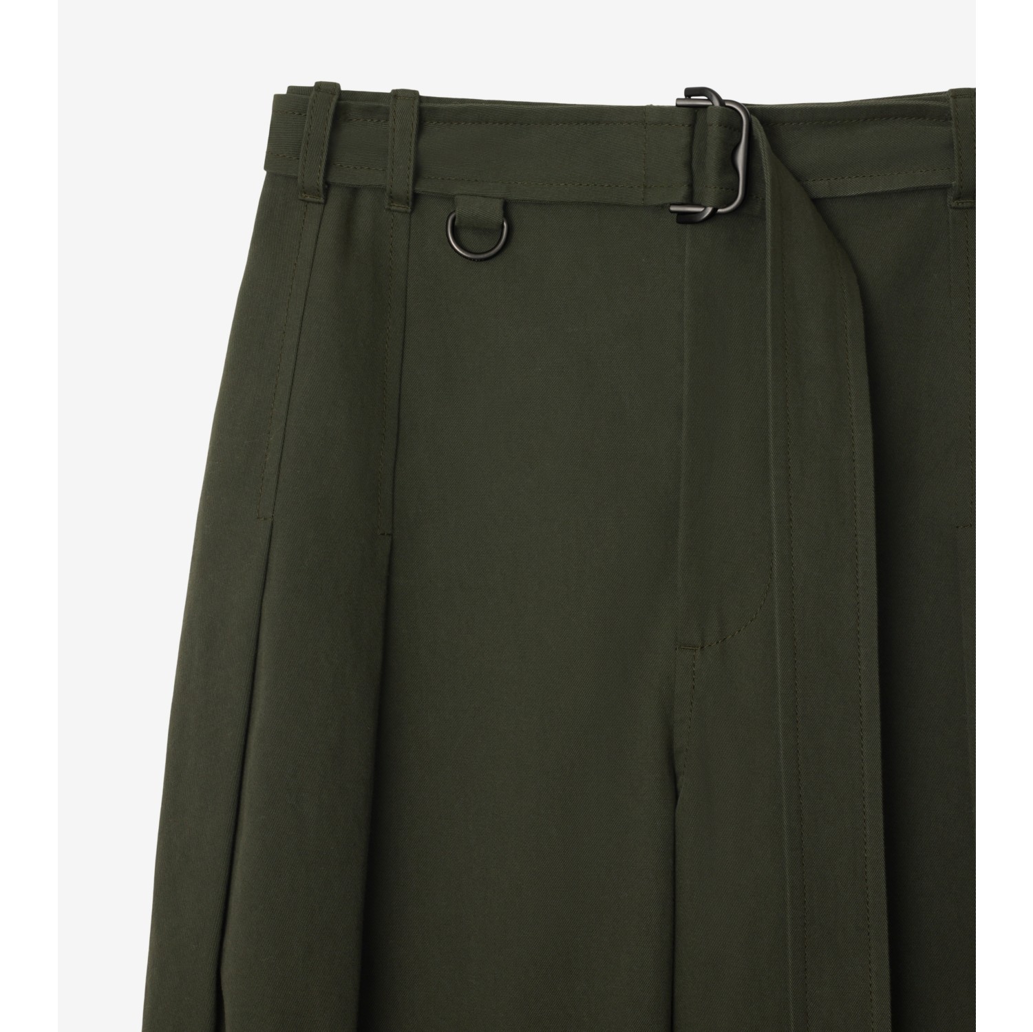 Pantalon ceinturé en gabardine
