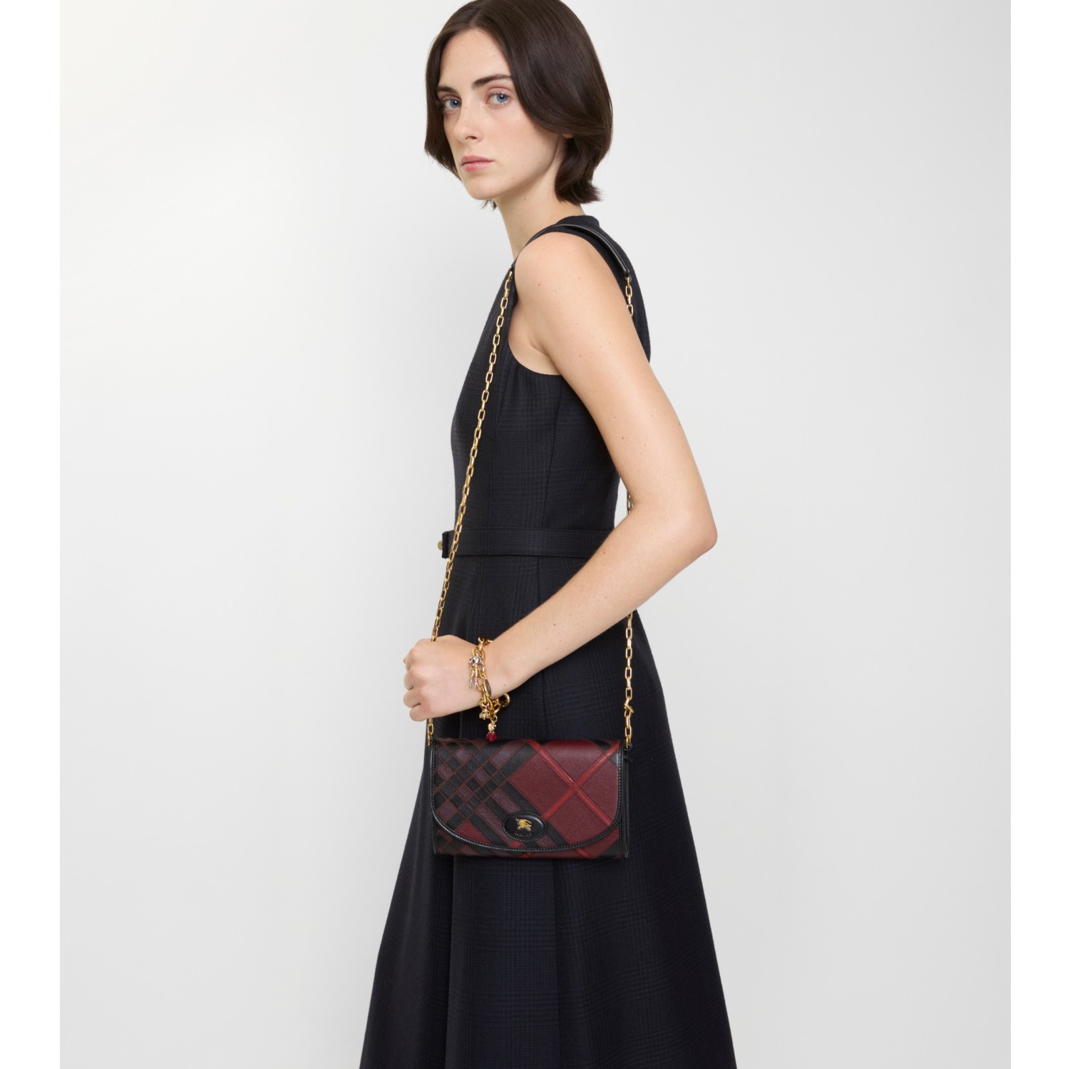 Highlands Chain Strap Wallet​ in Fig purple - Women