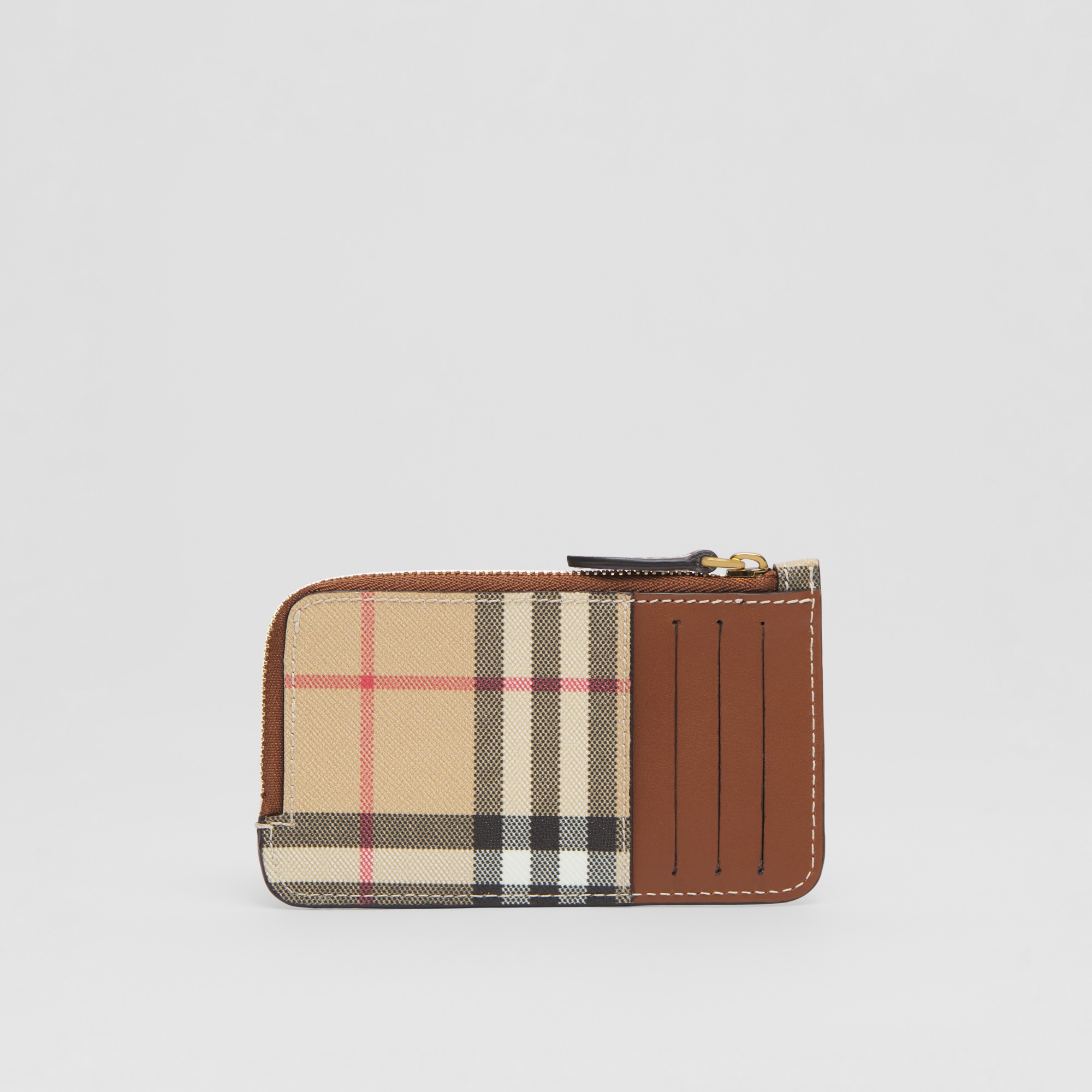 バーバリーのVintage Check and Leather Zip Card Case