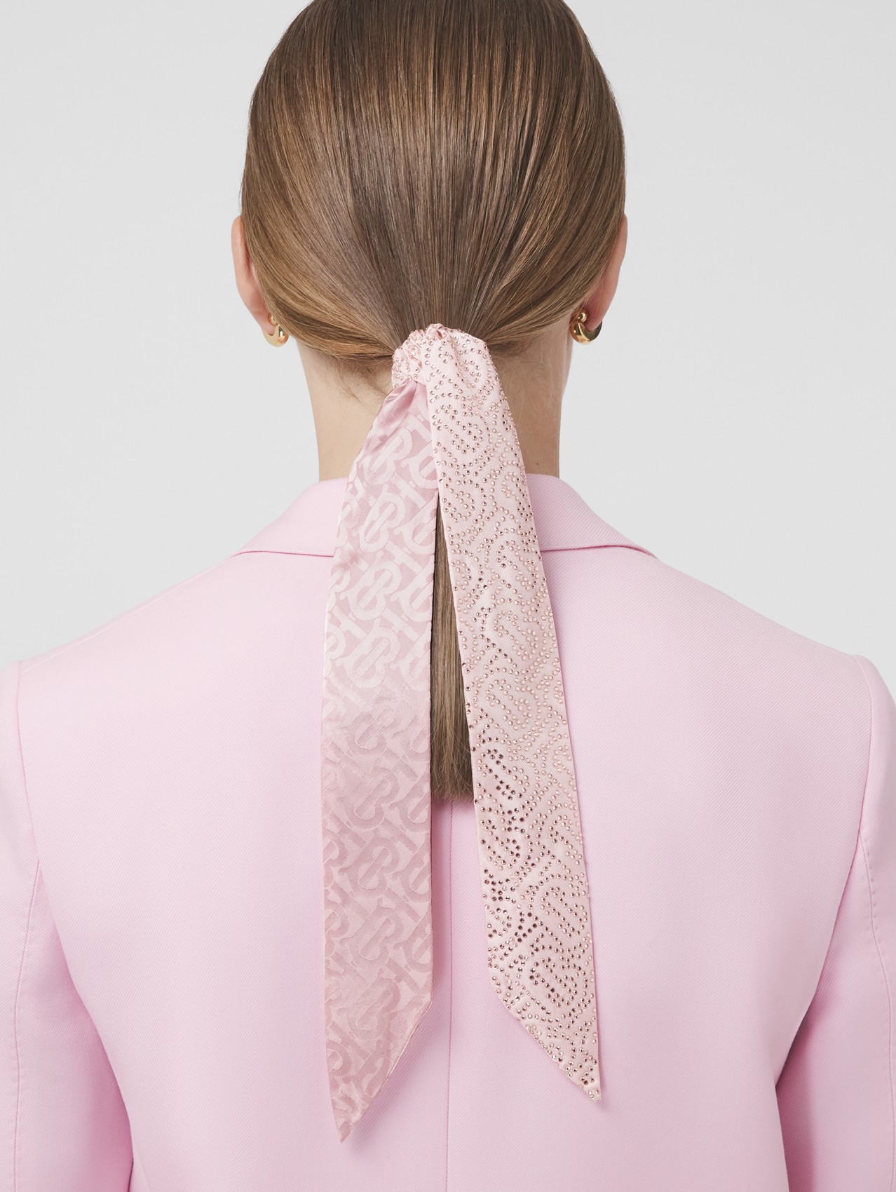 Skinny scarf dupla face de seda com monograma e cristais in Rosa