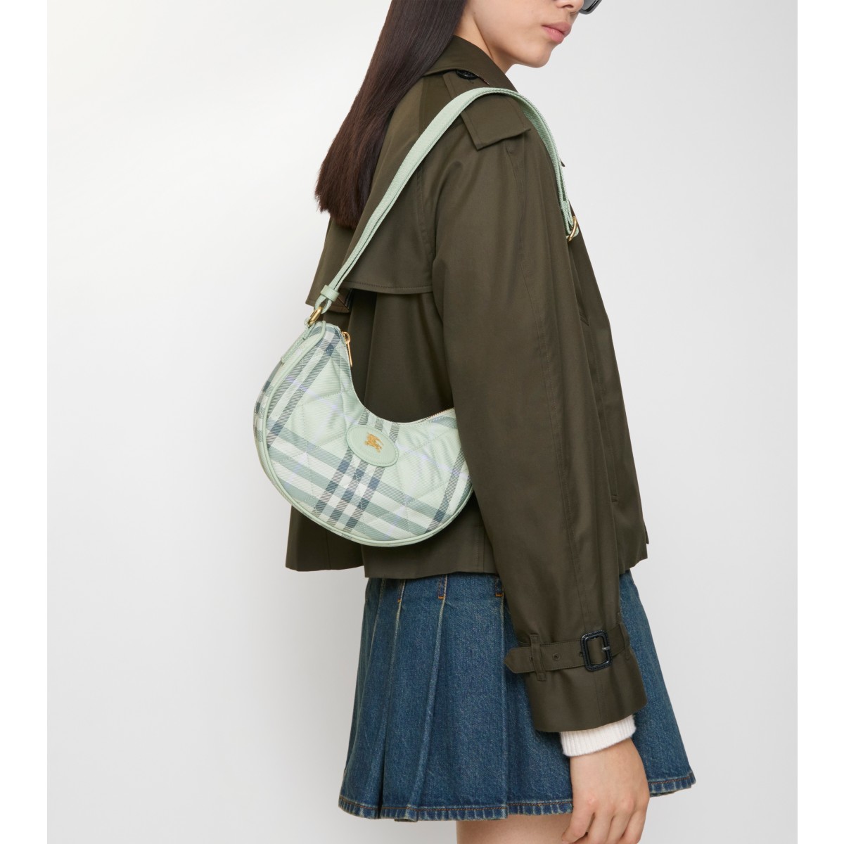  Check Horseshoe Crossbody Bag​