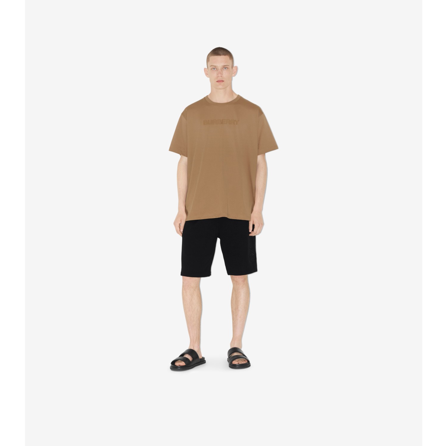 Mens burberry t shirt and clearance shorts