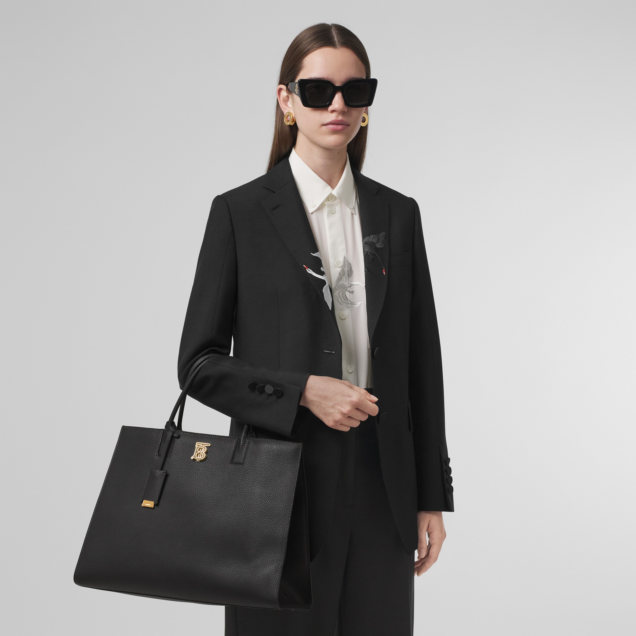 Medium Grainy Leather Frances Bag in Black - Women | Burberry® Official - 3