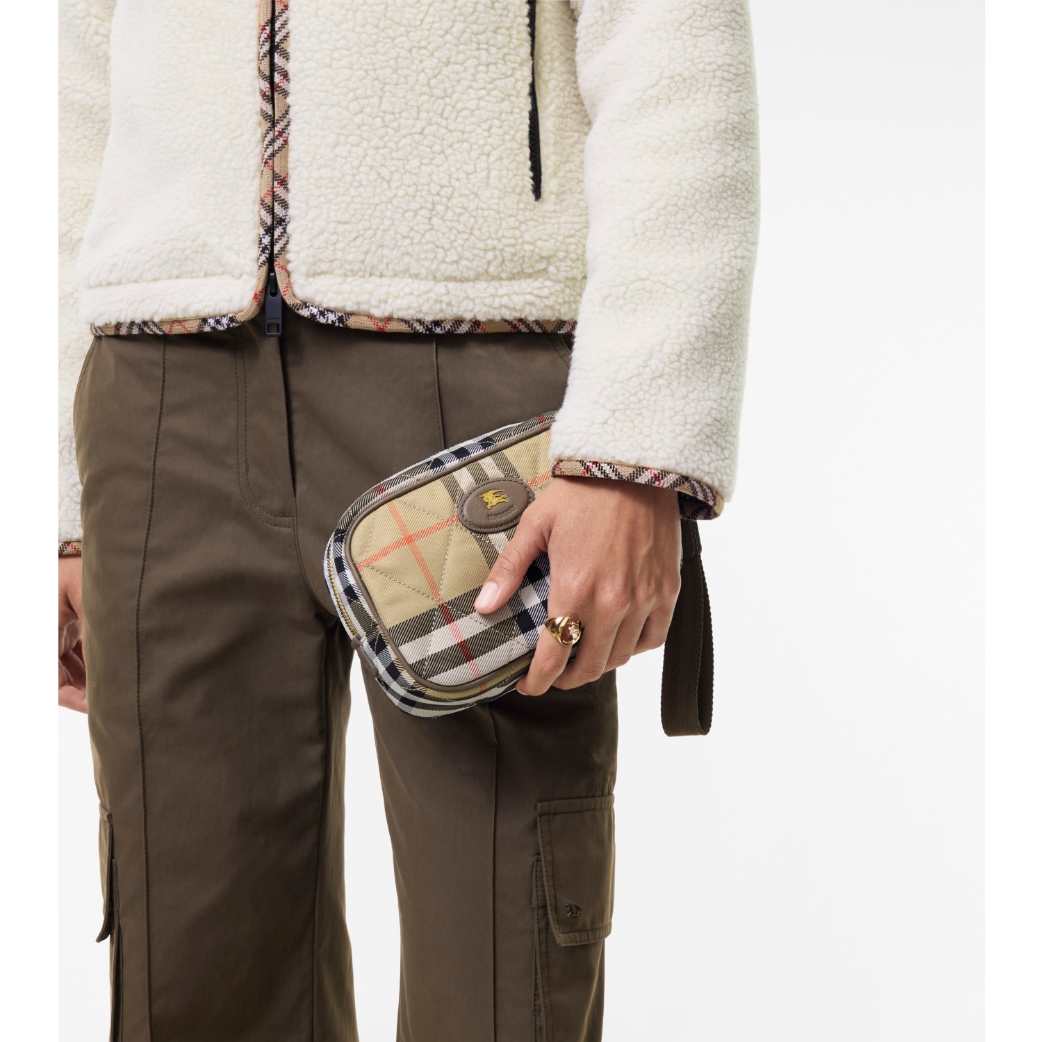 Horseshoe Pouch