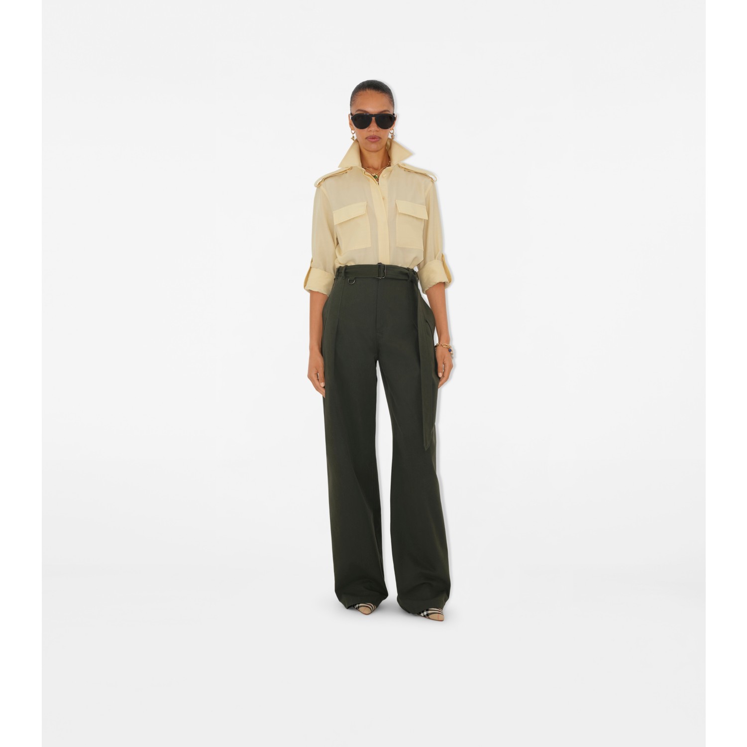 Pantalon ceinturé en gabardine