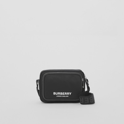 ロゴプリント ナイロン クロスボディバッグ (ブラック) - メンズ | Burberry®公式サイト