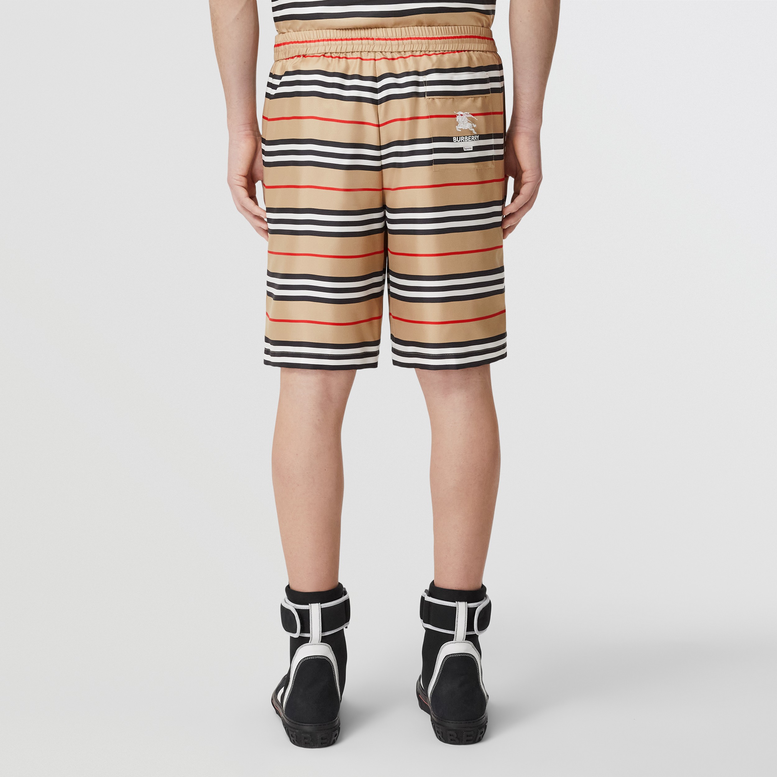 Icon Stripe Silk Twill Shorts – Unisex in Archive Beige - Men | Burberry® Official - 4