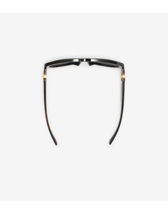 Curve Pilot Sunglasses​
