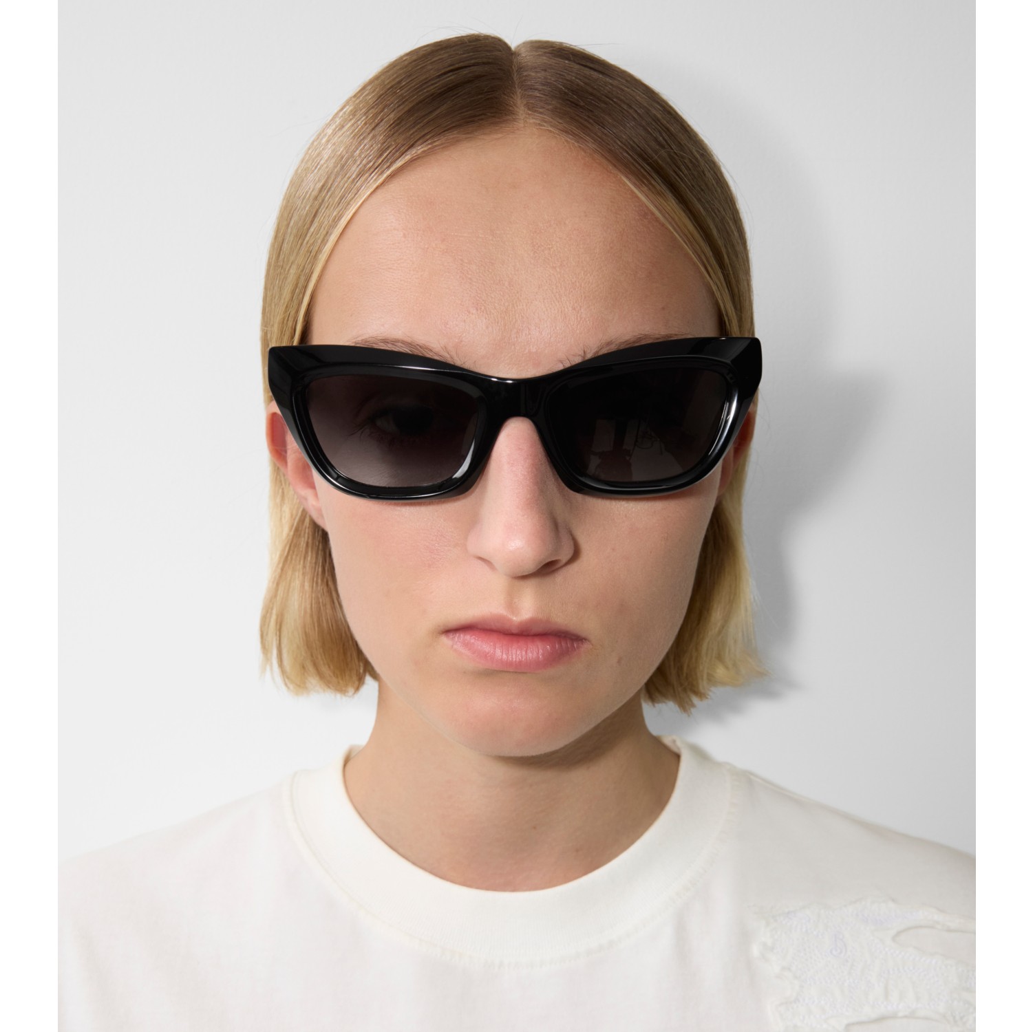 Logo Cat-eye Sunglasses