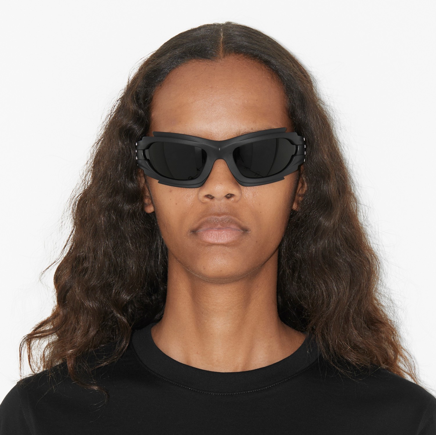 Geometric Frame Marlowe Sunglasses in Black/black | Burberry® Official