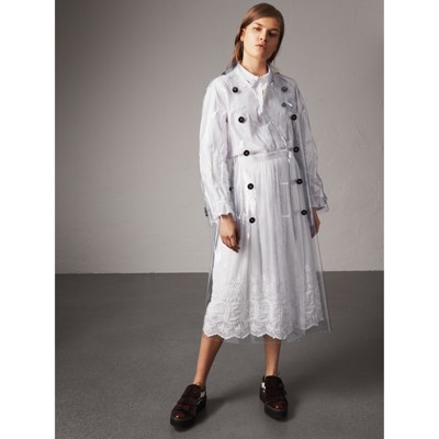 womens burberry raincoat