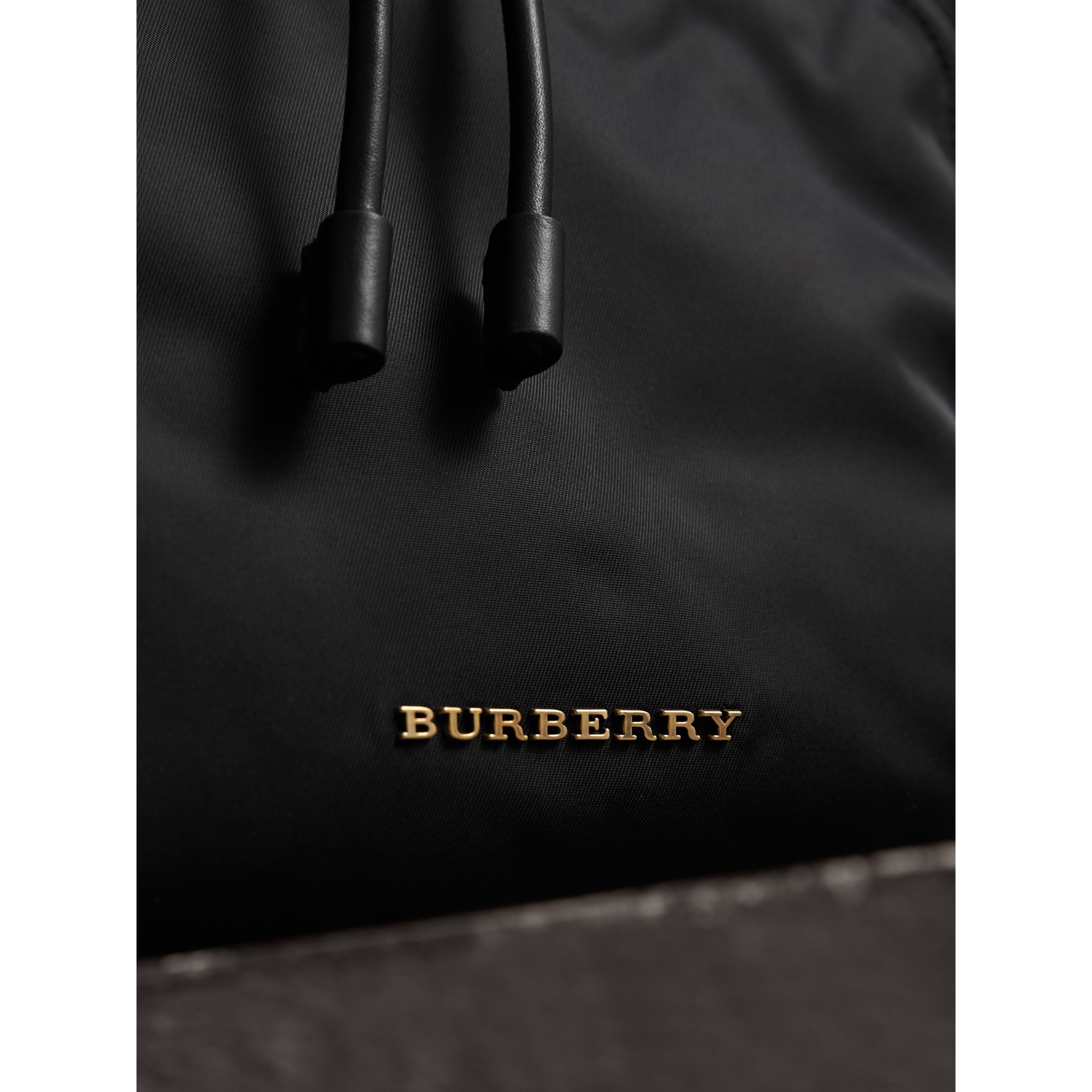 BURBERRY The Large Rucksack in Technical Nylon and Leather