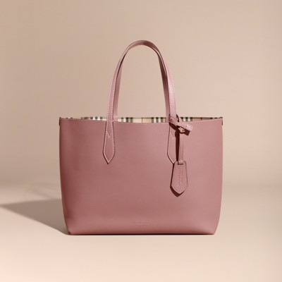 the medium reversible tote in haymarket check and leather