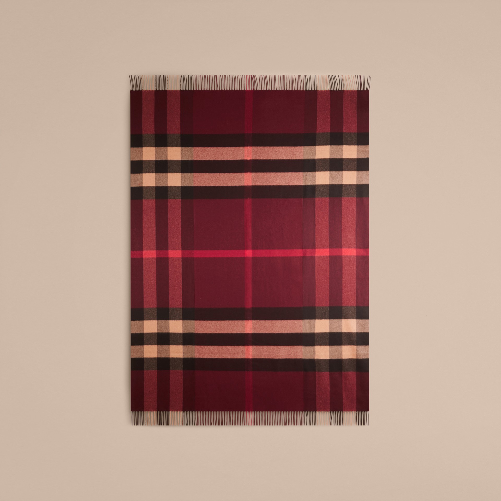 Check Cashmere Blanket in Claret Burberry United States