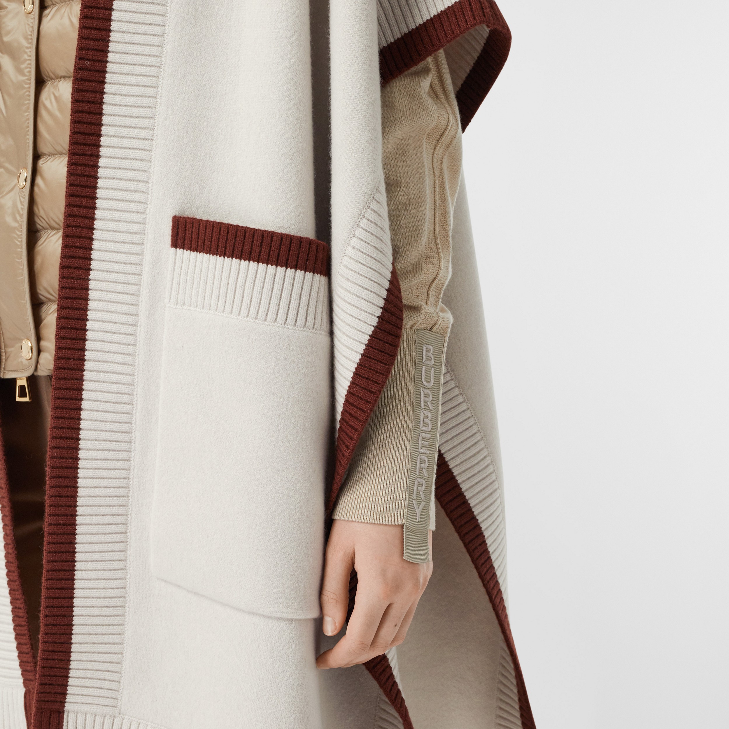 Logo Graphic Wool Cashmere Jacquard Hooded Cape in Canvas | Burberry® Official - 2