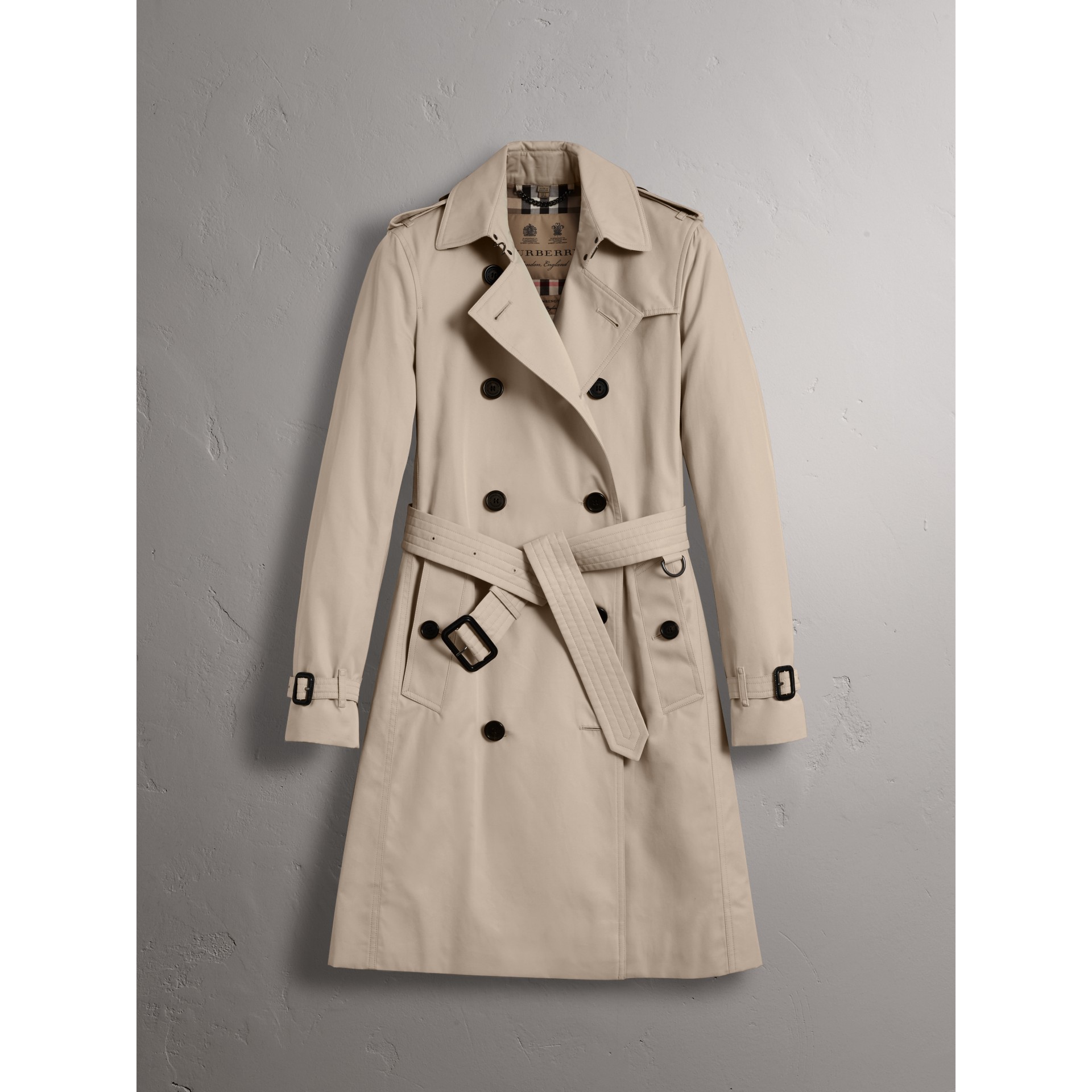 The Kensington Long Trench Coat in Stone Women Burberry United States