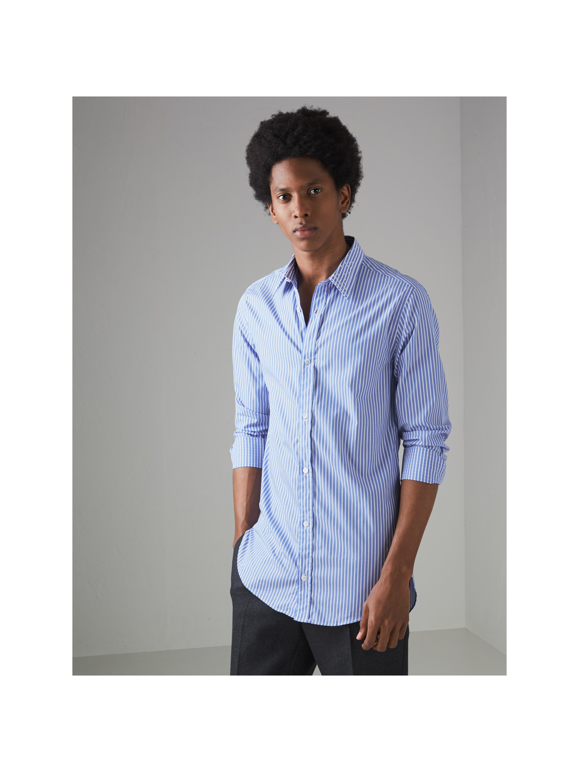 刺绣领条纹棉质衬衫 (中调蓝色) - 男士 | burberry 博柏利