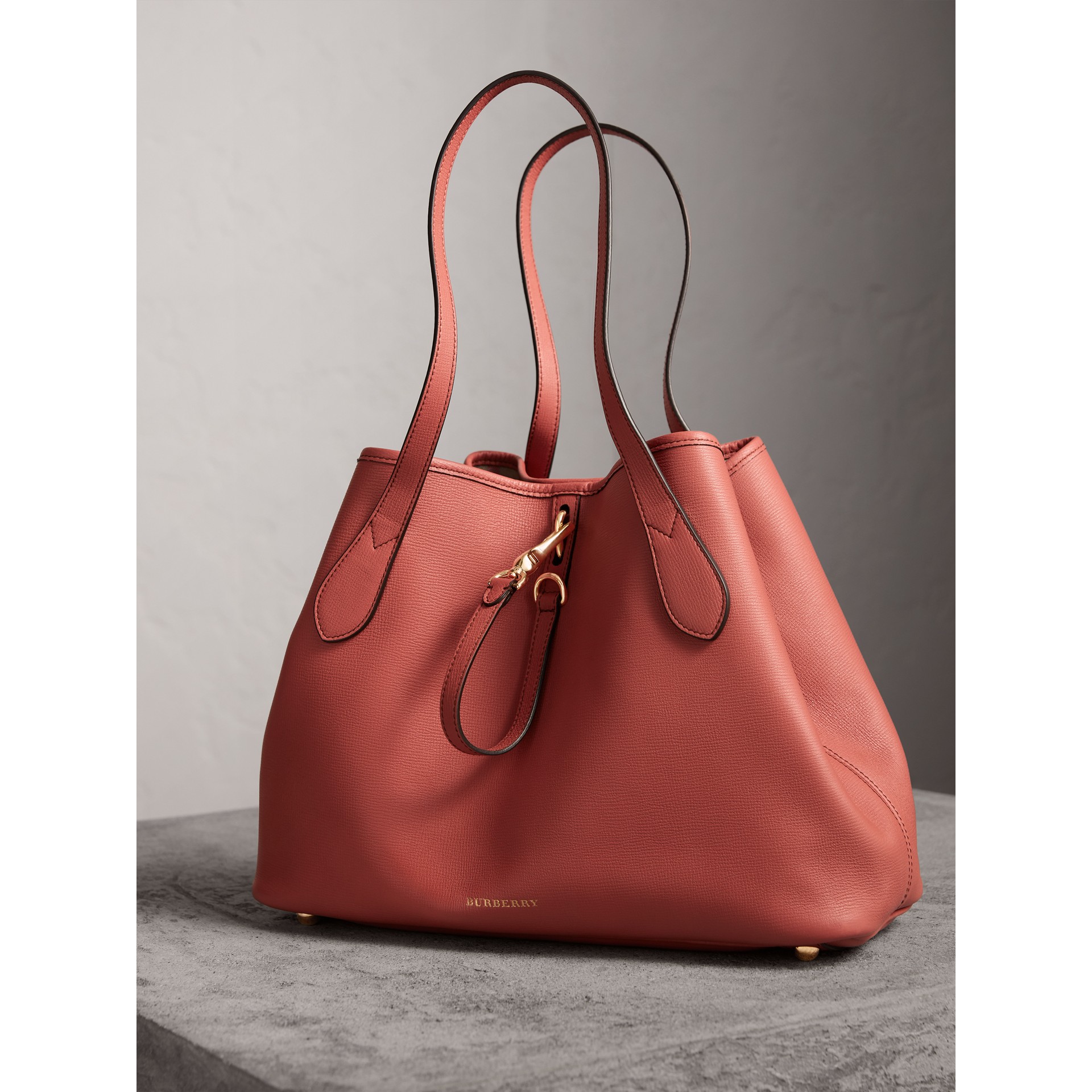 Burberry Tote Bag Leather Burberry Tote Bag Leather