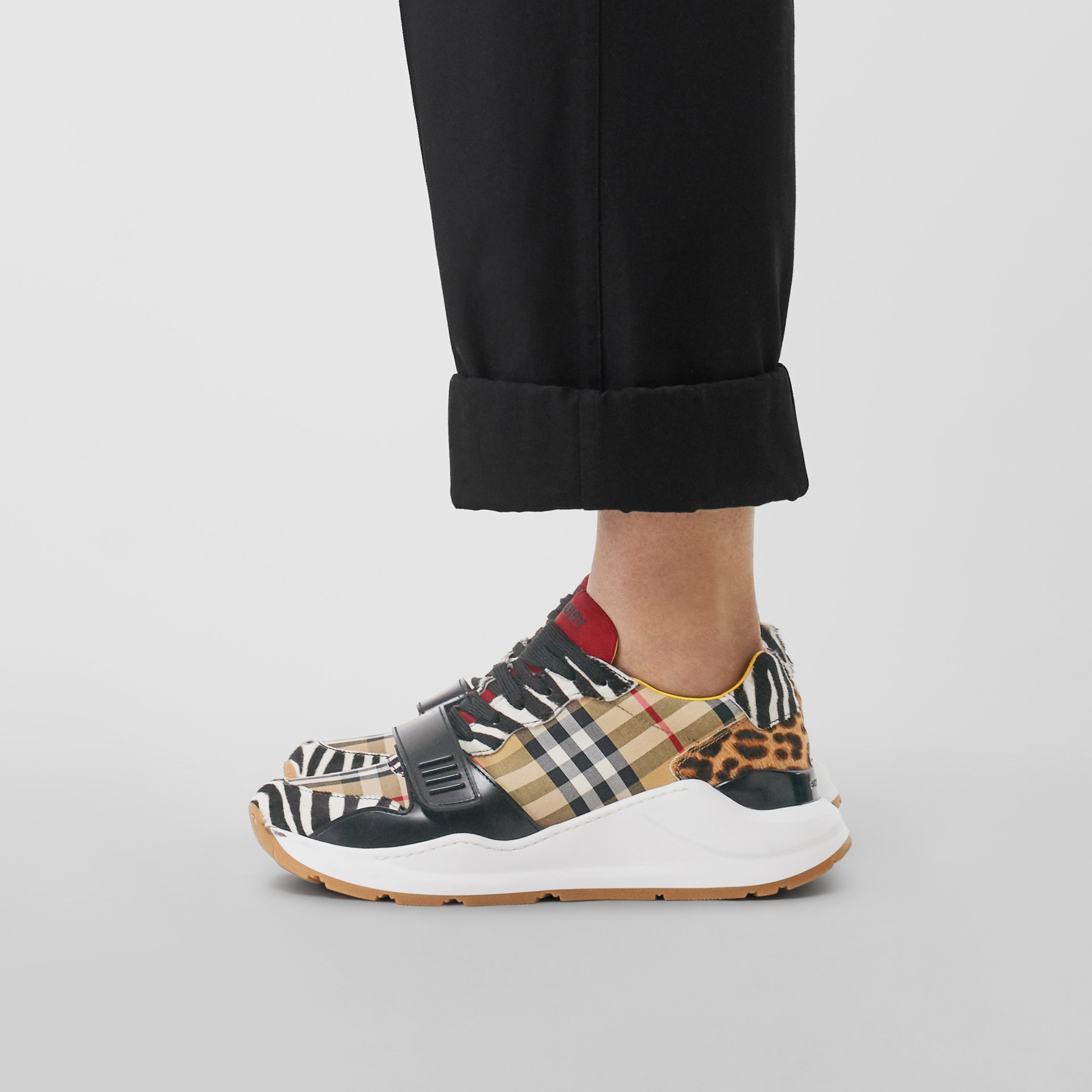ladies burberry trainers
