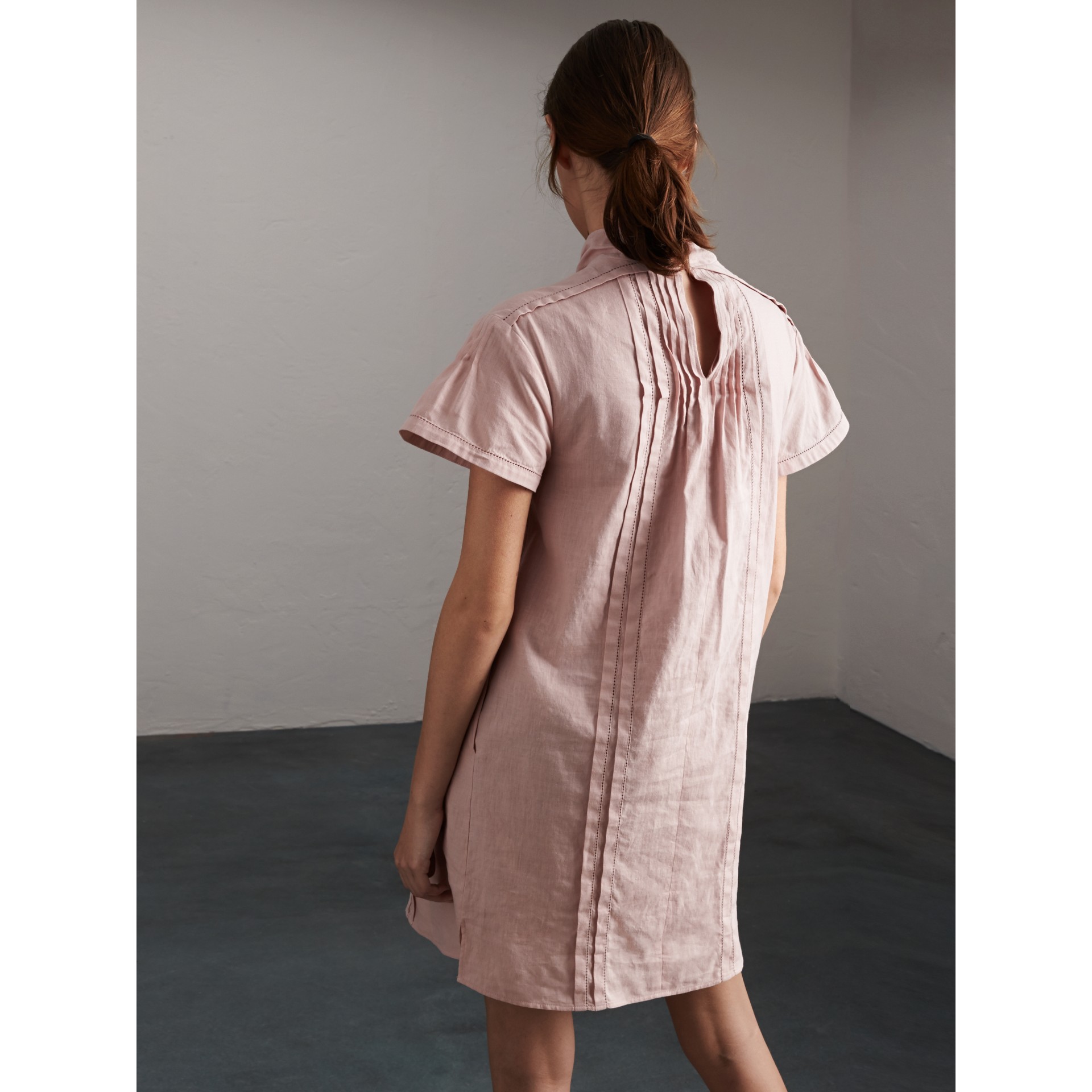 Pintuck Pleated Linen Cotton Dress in Thistle Pink Women Burberry