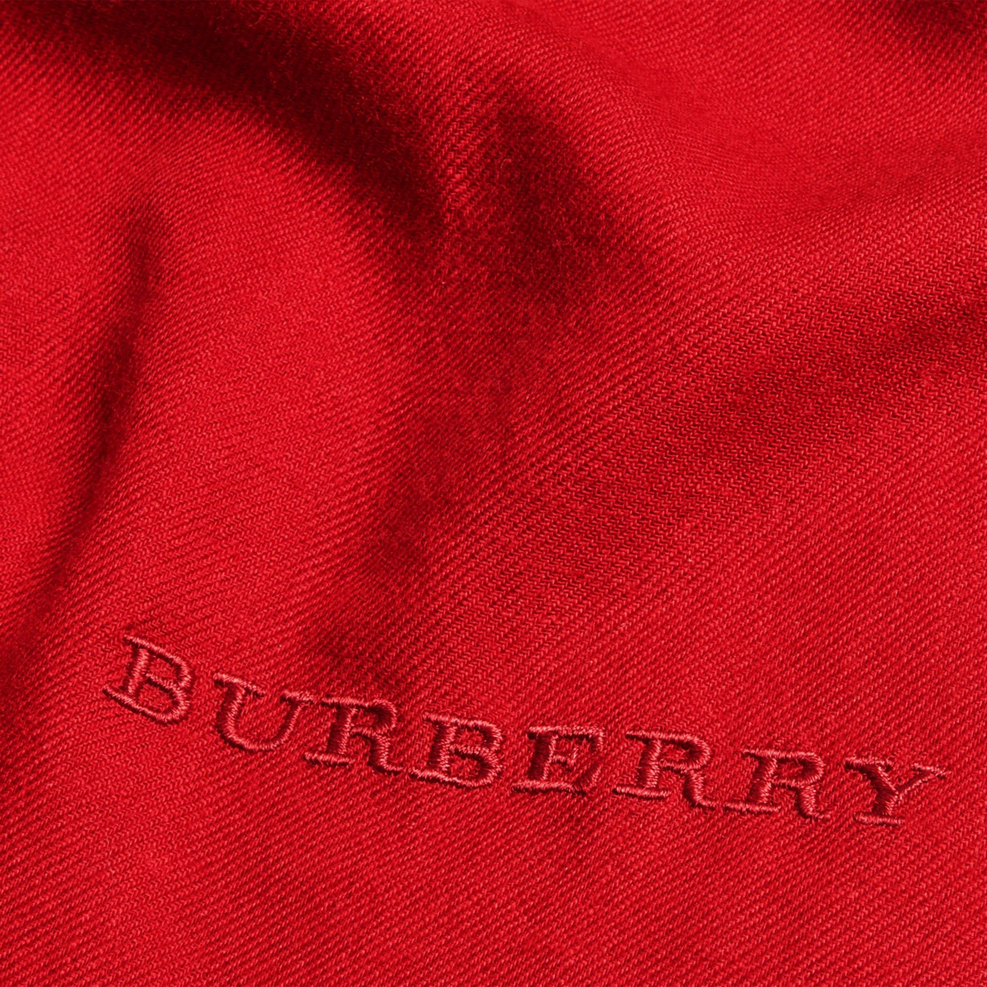 The Lightweight Cashmere Scarf in Parade Red | Burberry