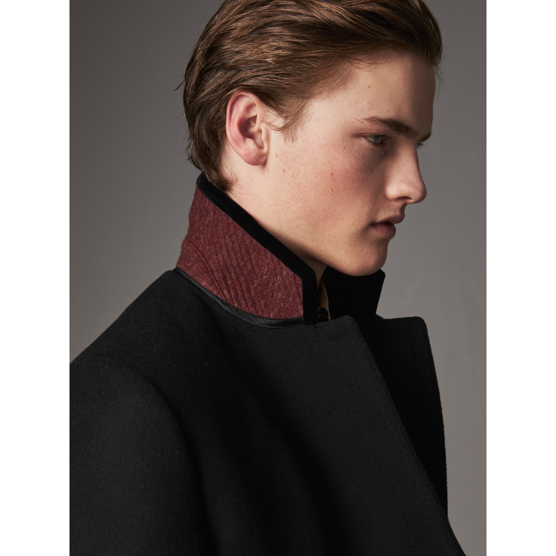 Velvet Collar Wool Cashmere Blend Riding Coat in Black Men Burberry