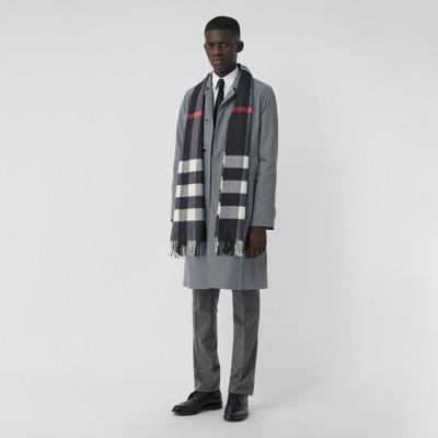 burberry the large classic cashmere scarf in check