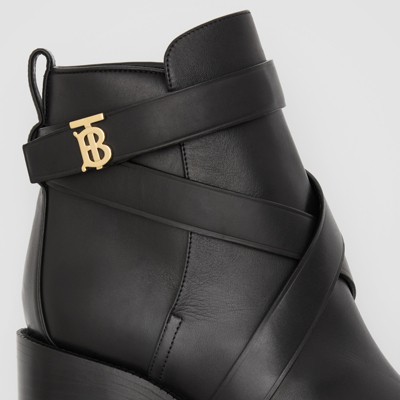 burberry boots black