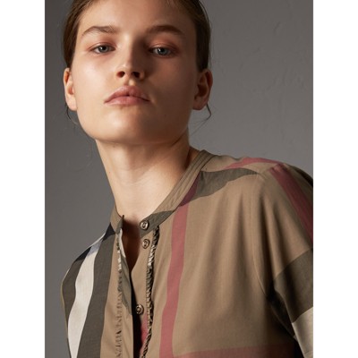 burberry t shirt womens brown