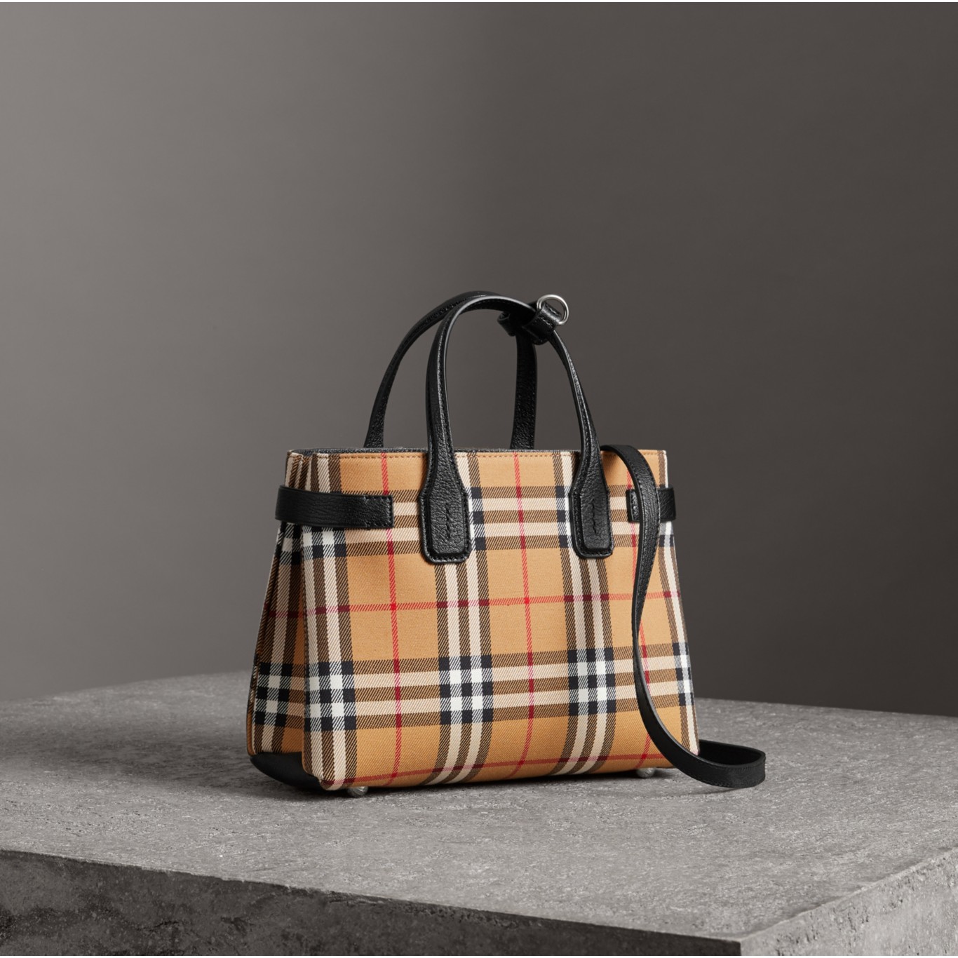 Burberry: Introducing the new Banner bag – Suitably Stylish