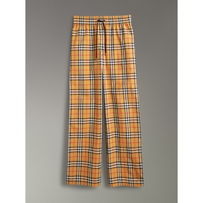 Buy burberry shorts womens orange \u003eFree 