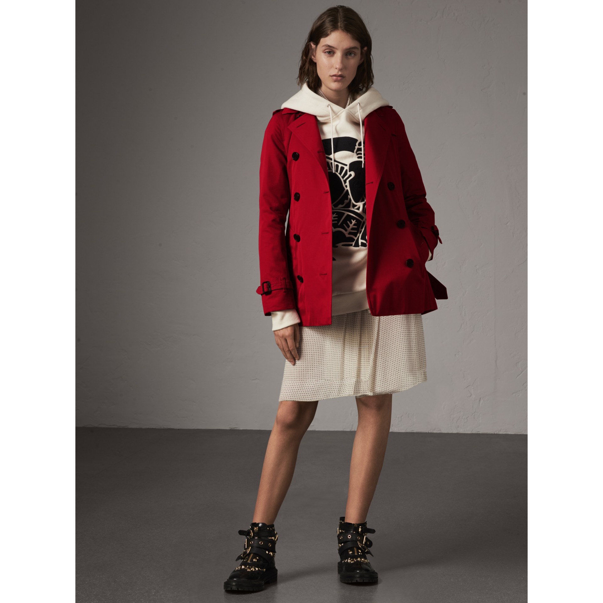 The Kensington – Short Trench Coat in Parade Red - Women | Burberry ...