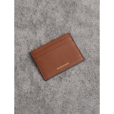 burberry wallet cost