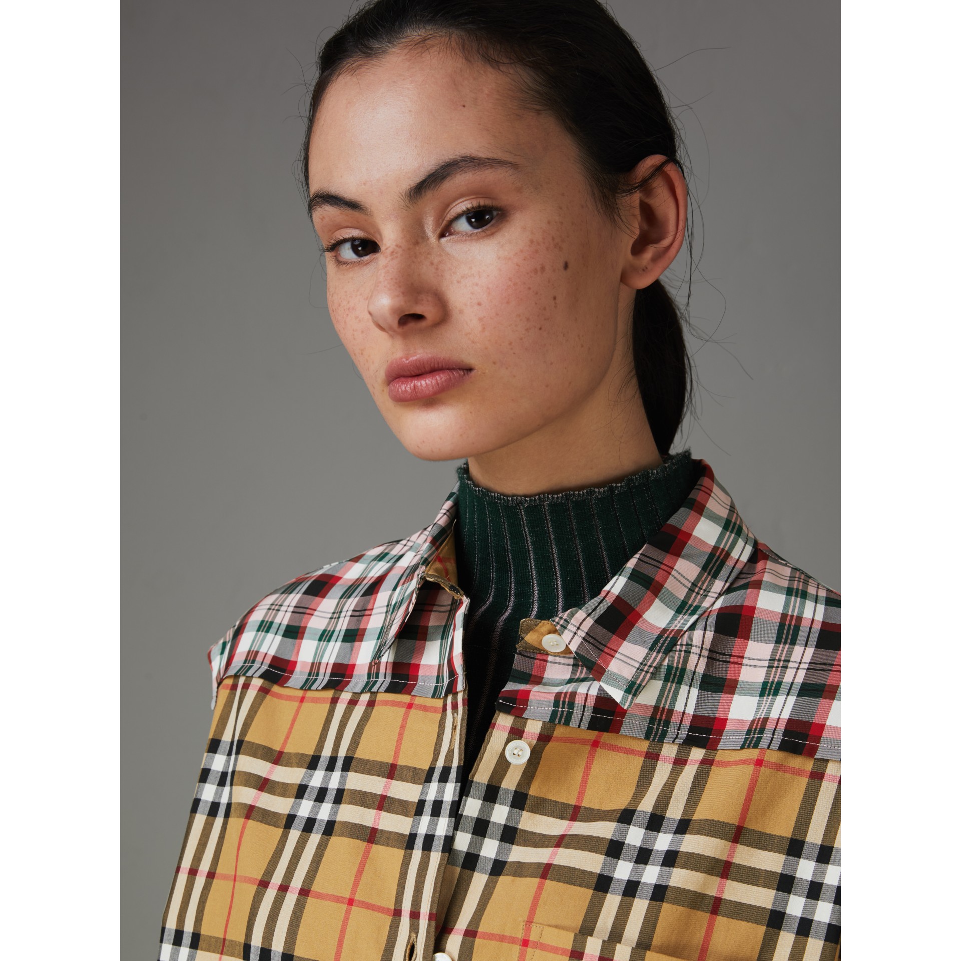 Contrast Check Sleeveless Shirt in Antique Yellow Women Burberry