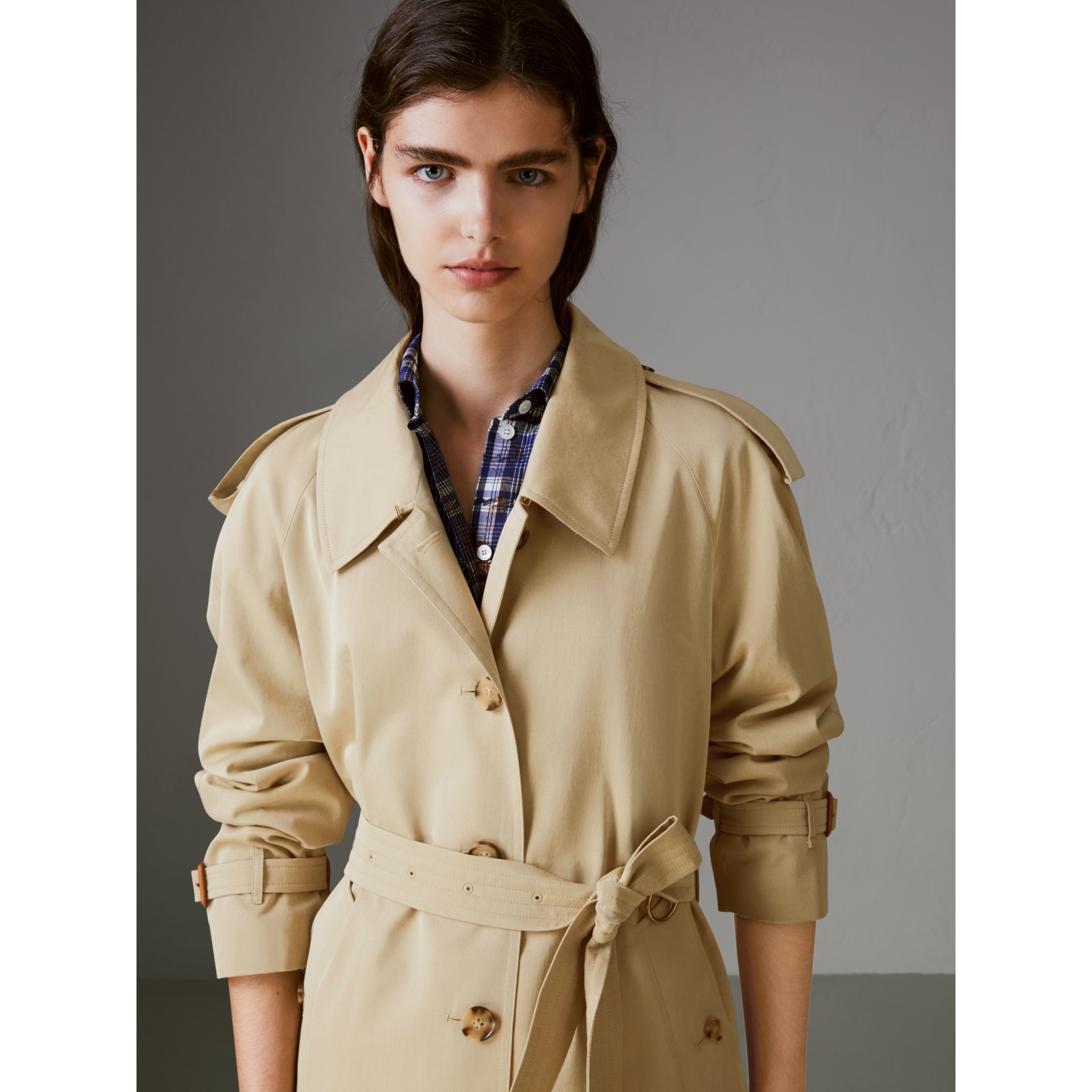 Sideslit Tropical Gabardine Trench Coat in Oatmeal Women Burberry