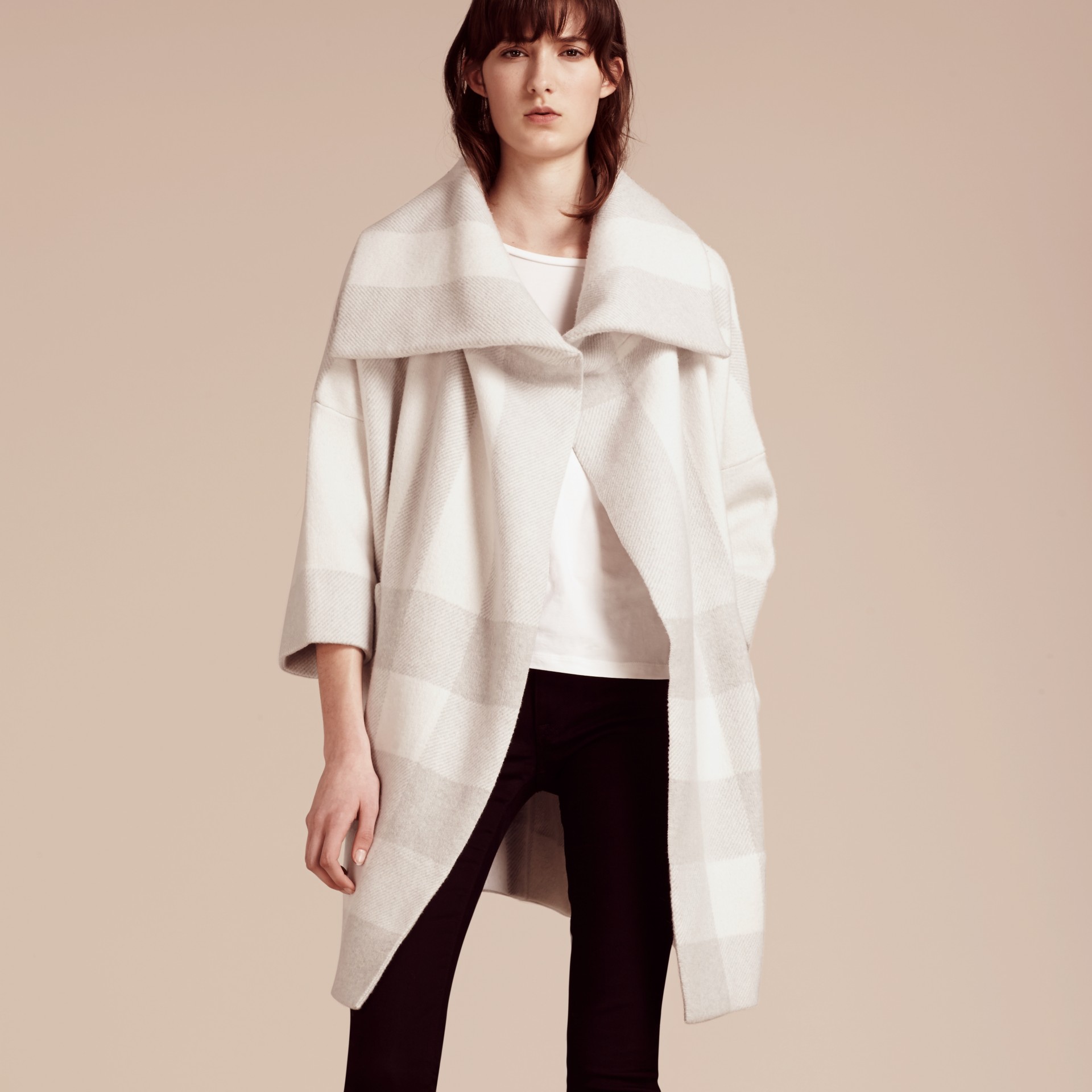 Oversize Stretch Wool Cashmere Wide Collar Coat Natural White | Burberry