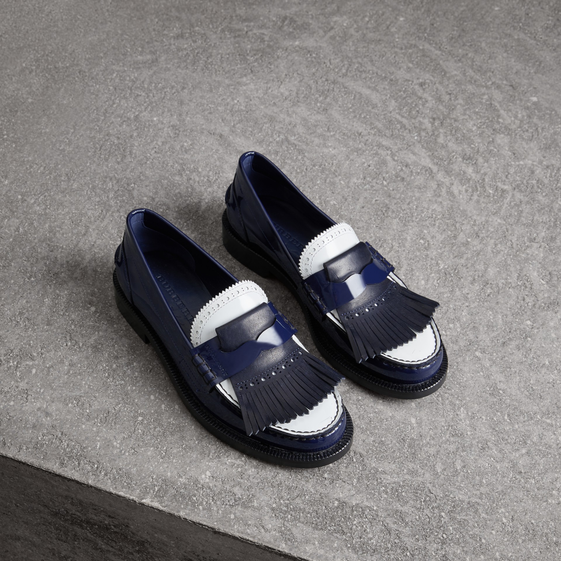womens loafers with fringe