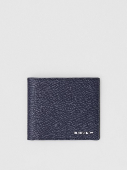 Burberry Grainy Leather International Bifold Wallet In 摄政蓝