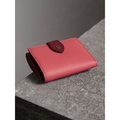 red burberry wallet