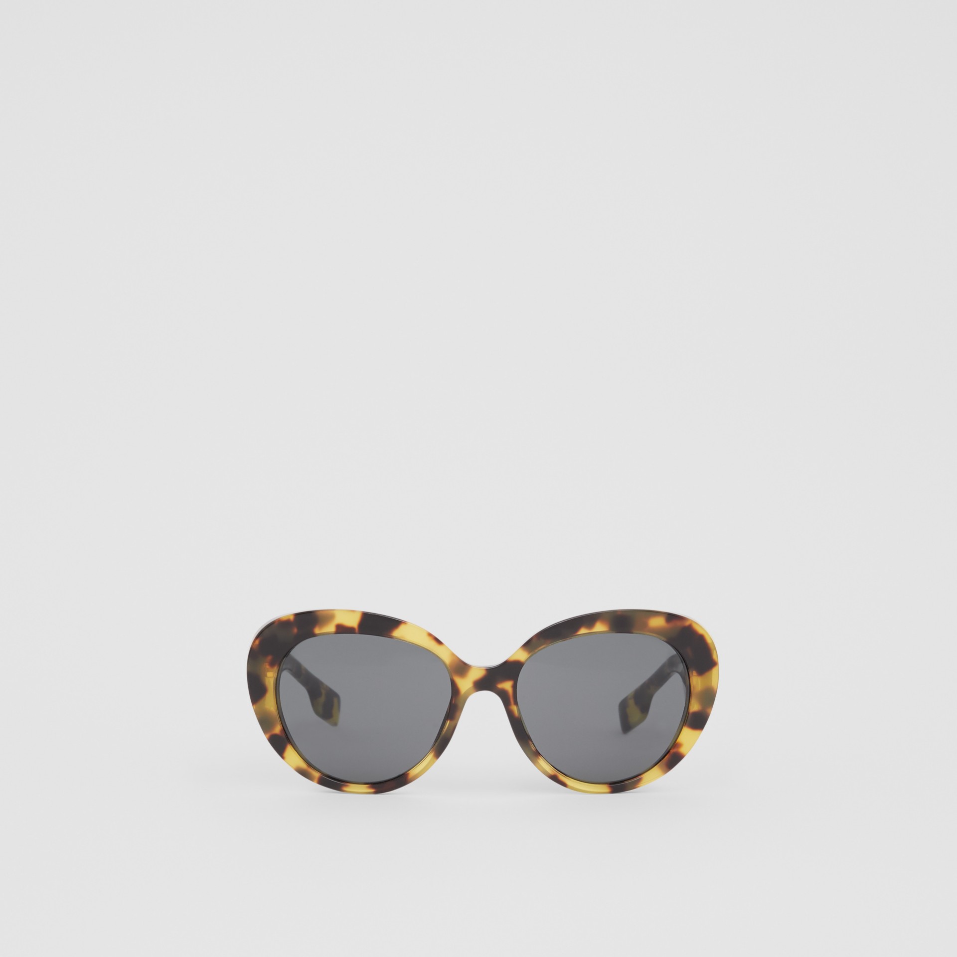  Monogram  Motif  Cat  eye  Frame Sunglasses in Bright 