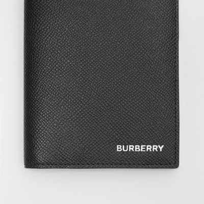 Grainy Leather Passport Holder in Black 
