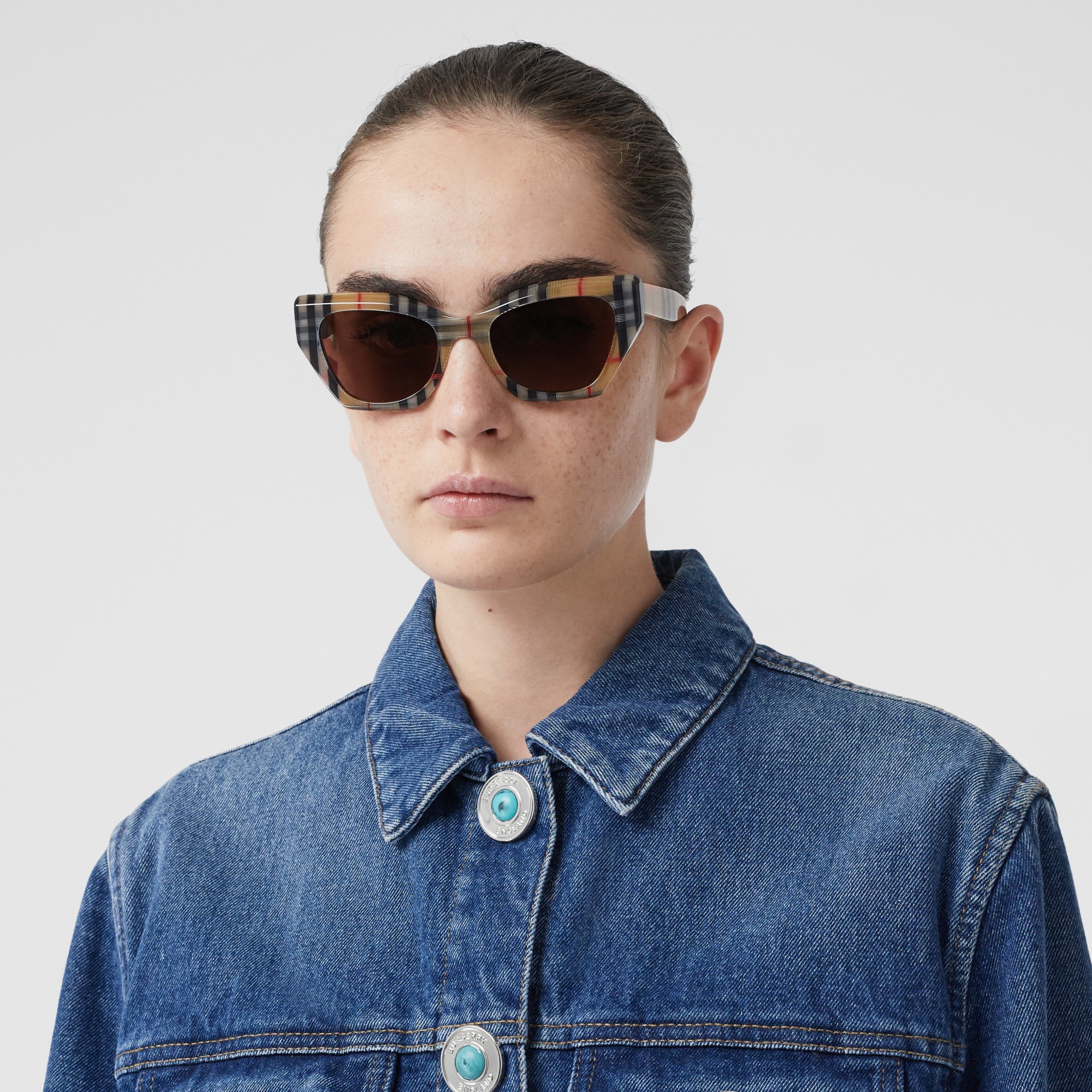burberry vintage check sunglasses