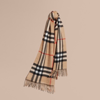 burberry store finder
