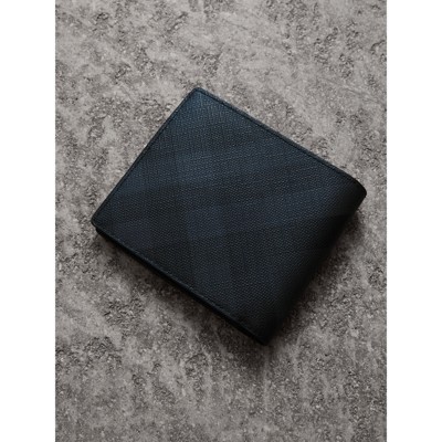 burberry check wallet